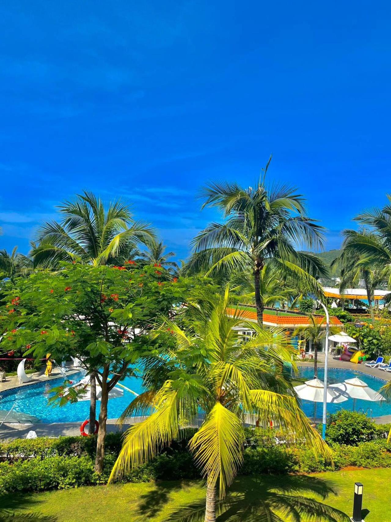 Sanya South China Hotel Exterior photo